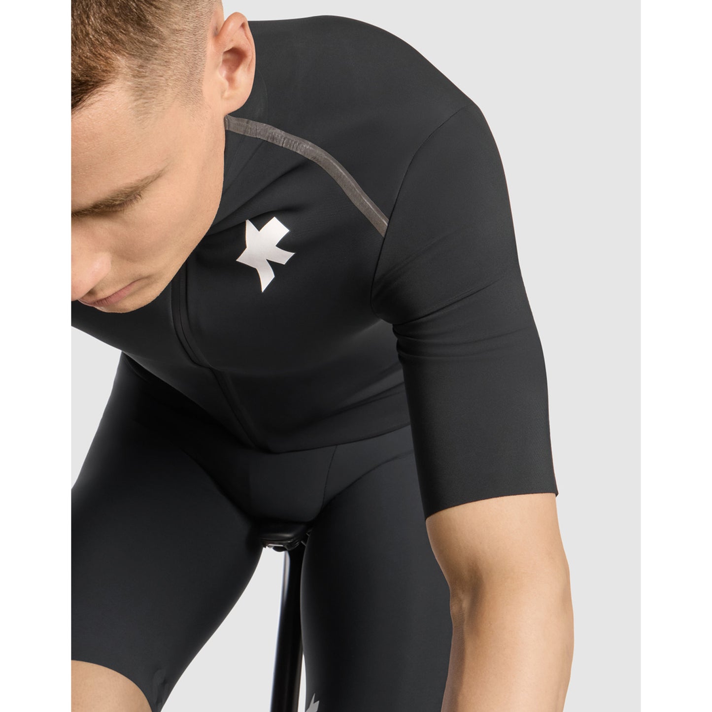 ASSOS EQUIPE R Rain S11 Black Series Jakke
