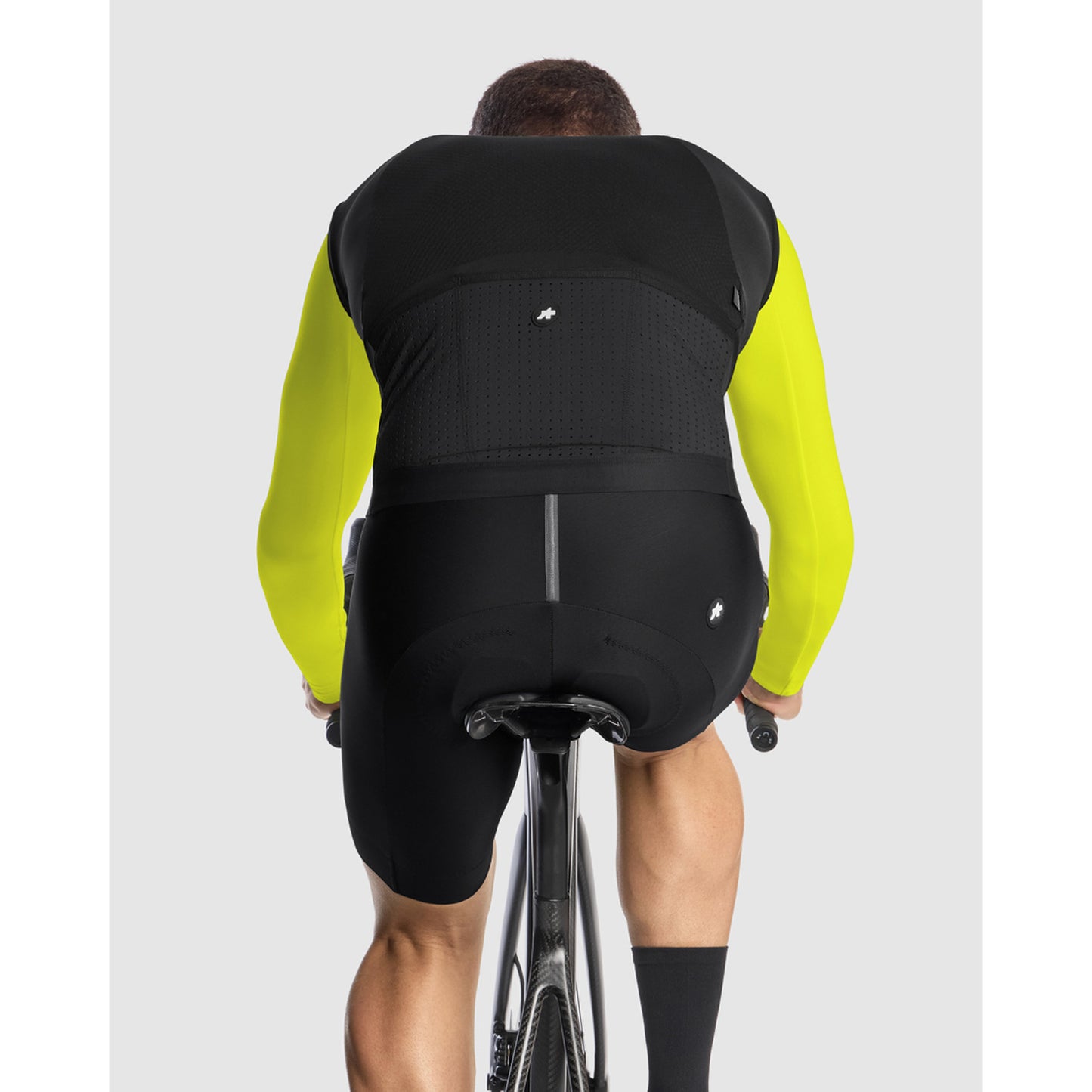 ASSOS EQUIPE R S11 Black Series Jakke uden ærmer