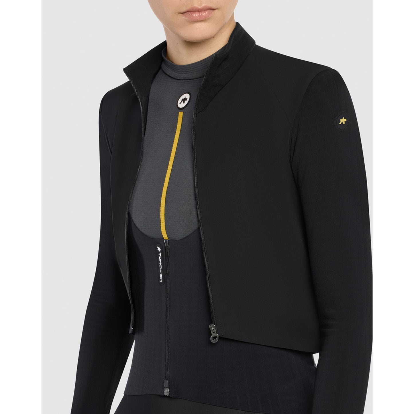 ASSOS UMA GTV S11 Black Series-jakke til kvinder