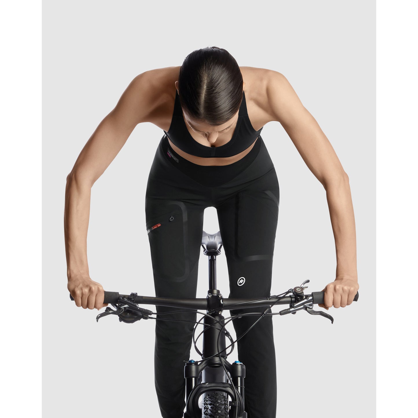 ASSOS TACTICA Black Series Bib Tight til kvinder