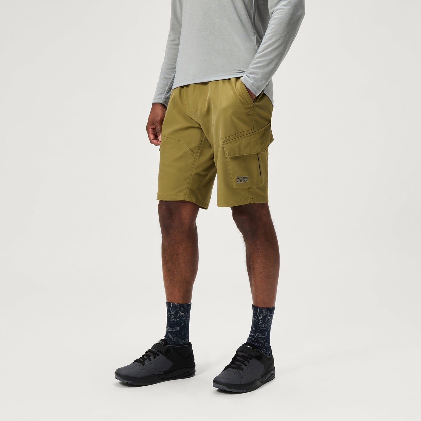 ENDURA LOOP CARGO Bronze shorts