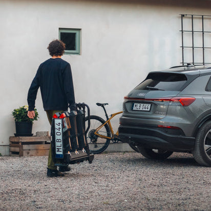 THULE EASYFOLD 3 bike carrier on 3-bike hitch