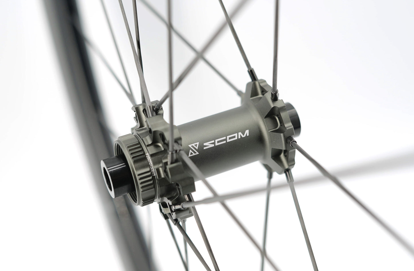 Par SCOM ULTRA 62 Tubeless Ready-hjul (Center Lock)