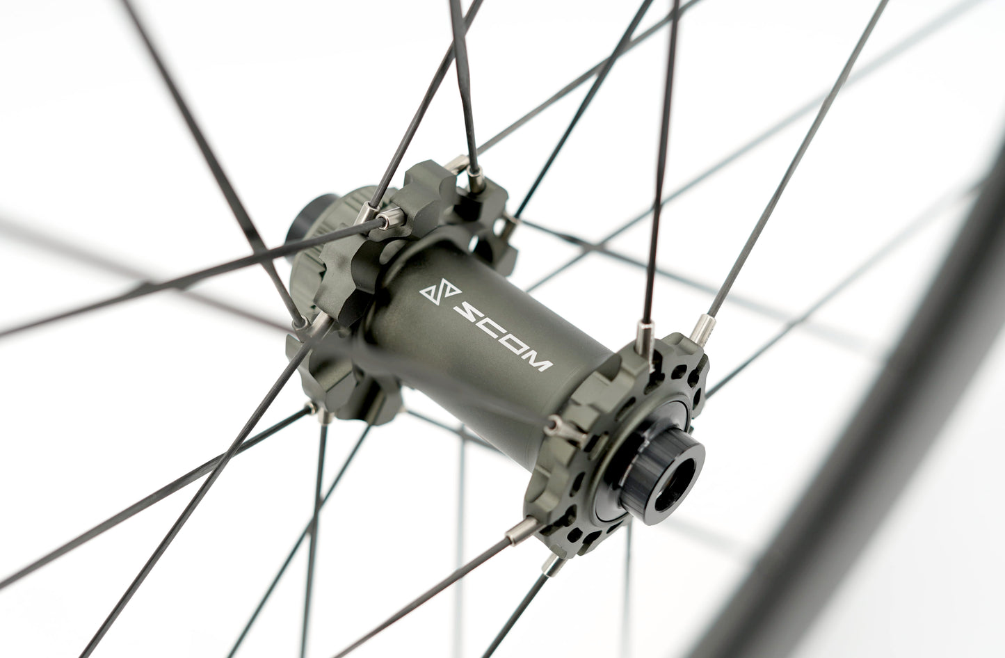Pair of SCOM ULTRA 62+ Tubeless Ready Wheels (Center Lock)