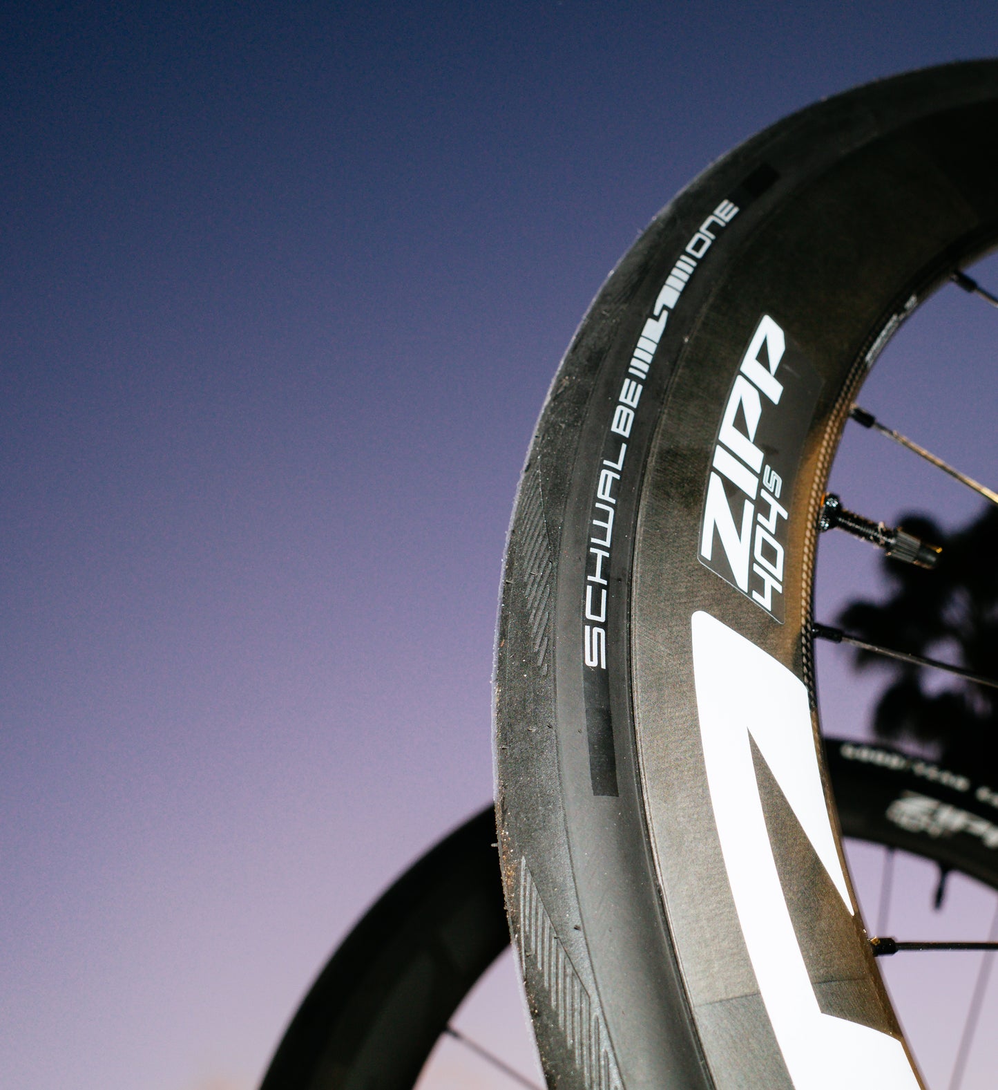 ZIPP 404 S A1 hvidt forhjul