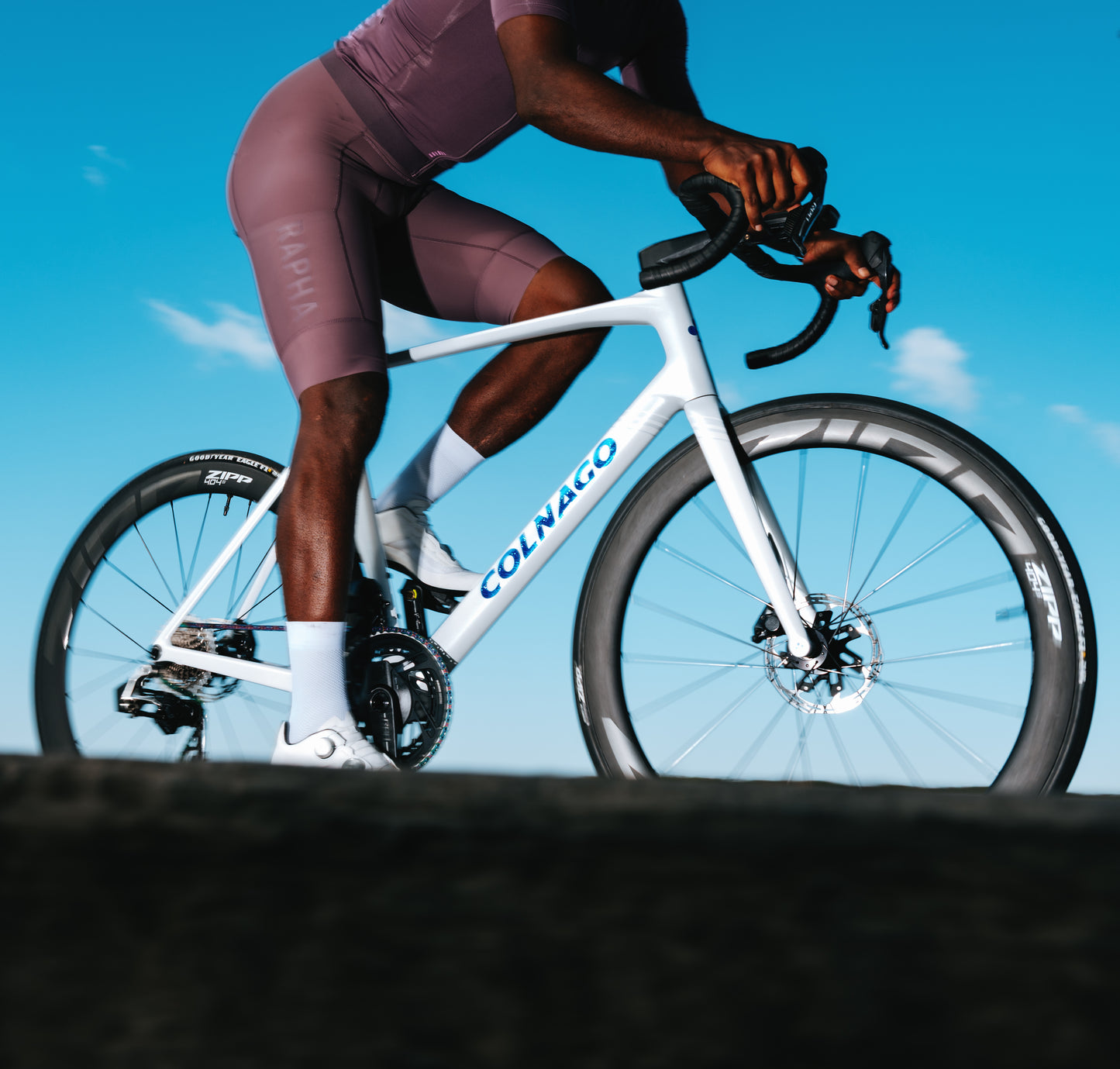ZIPP 404 S A1 baghjul Sort