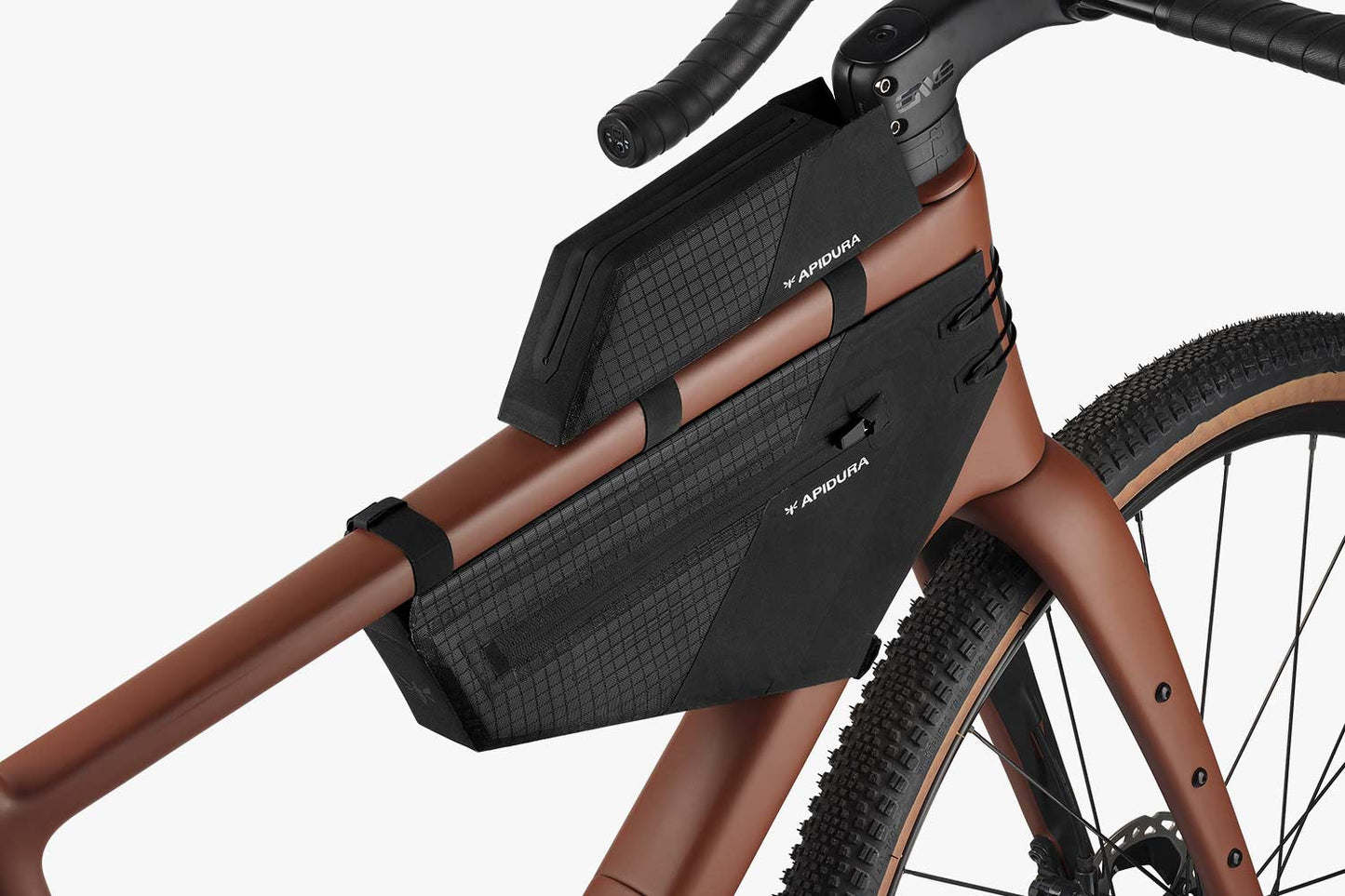 Pakke med APIDURA AERO SYSTEM stel tasker Sort