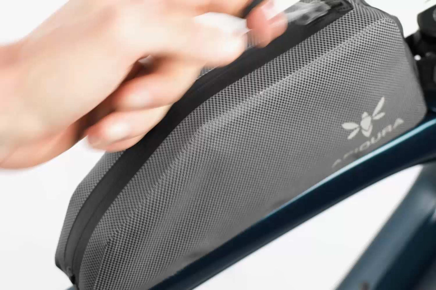 Frame Bag APIDURA EXPEDITION BOLT ON TOP TUBE PACK 1 L Black