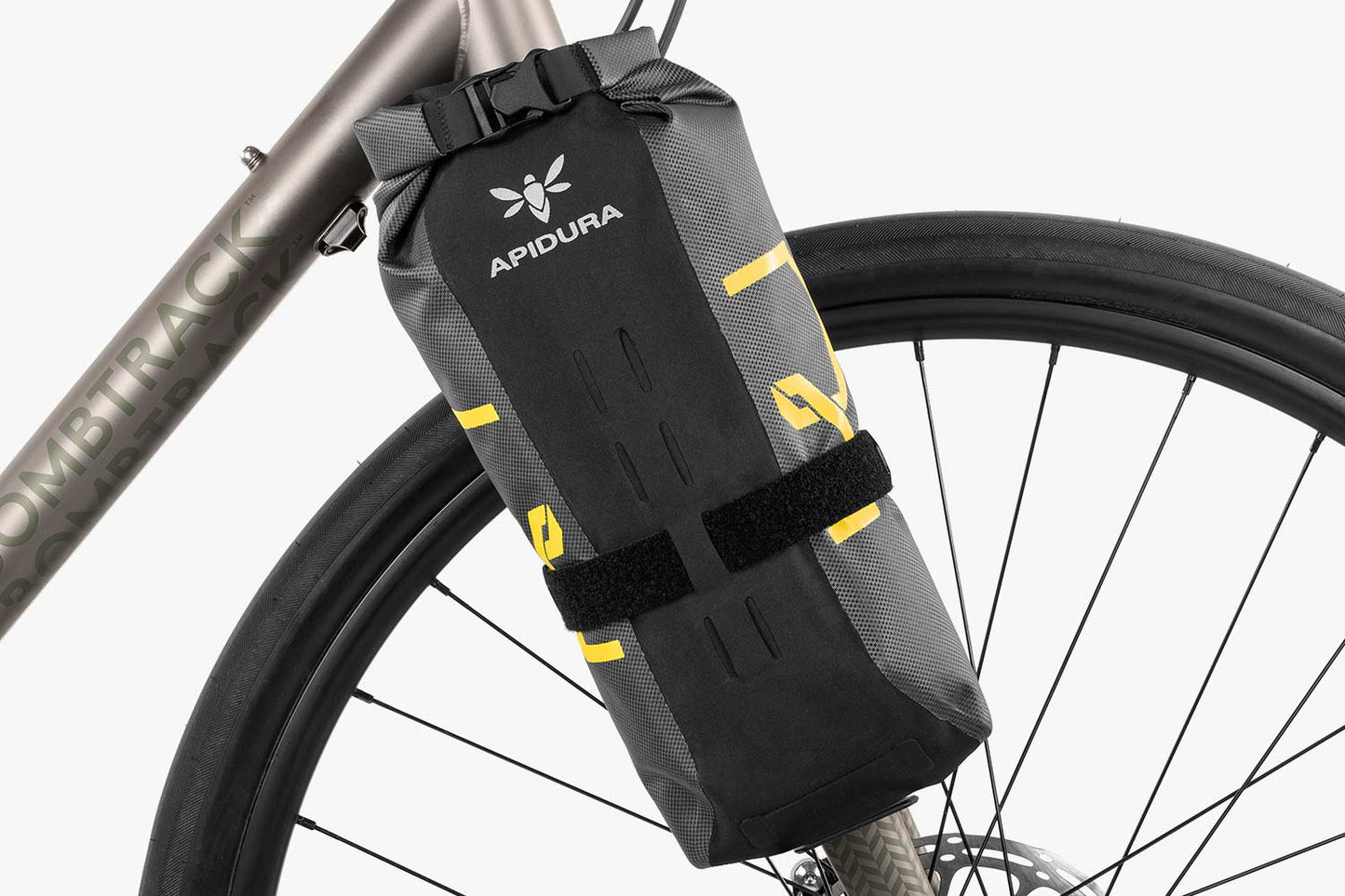 APIDURA EXPEDITION CARGO CAGE PACK 3 L Gaffeltaske Sort