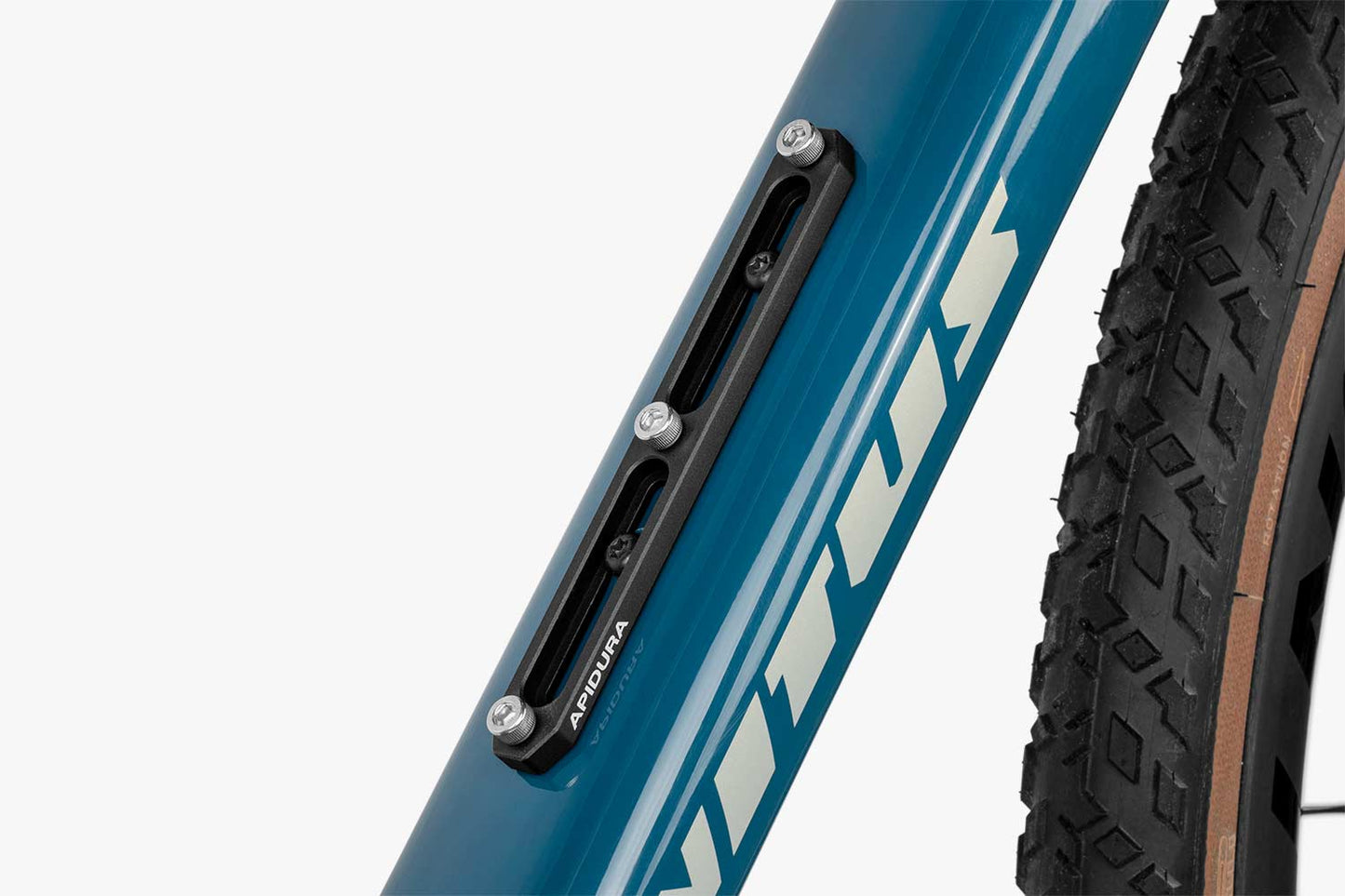 Versatile support APIDURA BOTTLE CAGE ADAPTER