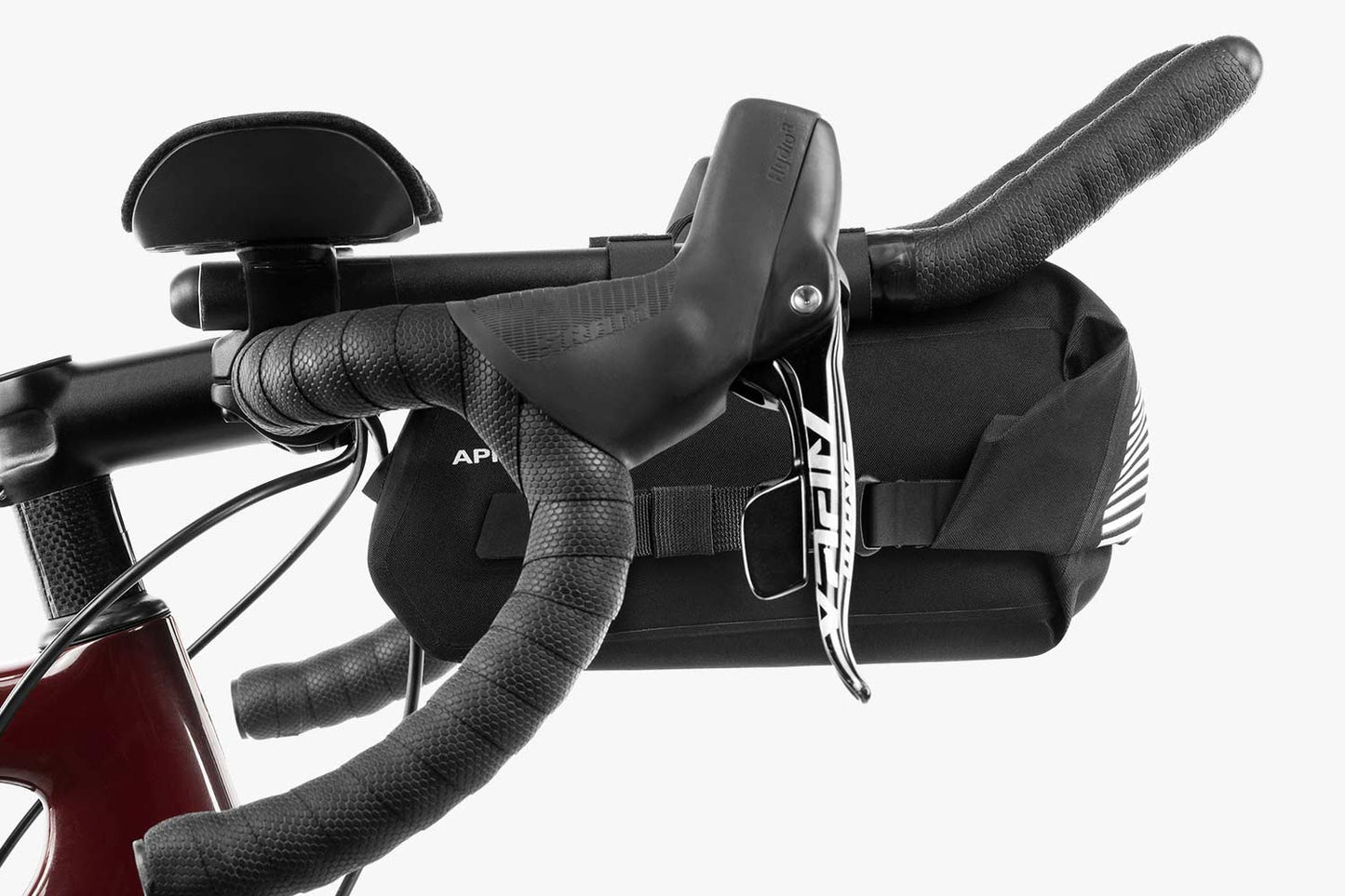 APIDURA RACING AEROBAR PACK 2,5 L styrtaske Sort