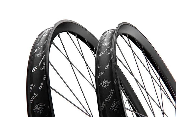 DT SWISS FR1500 CLASSIC 29" 30 mm 15x110 mm Front Wheel