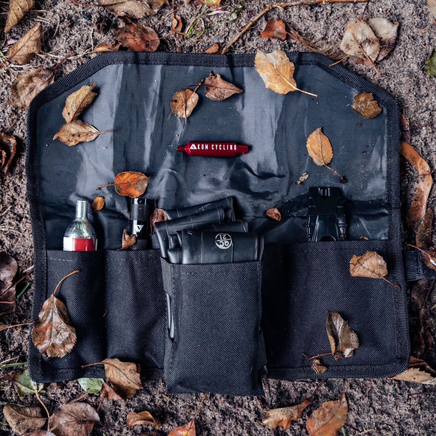 Saddle Bag KOM CYCLING SADDLE ROLL XL