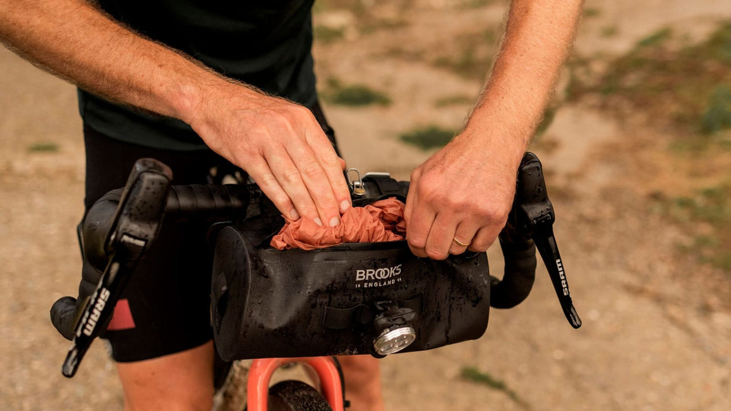 BROOKS SCAPE POUCH 3L styrtaske grøn