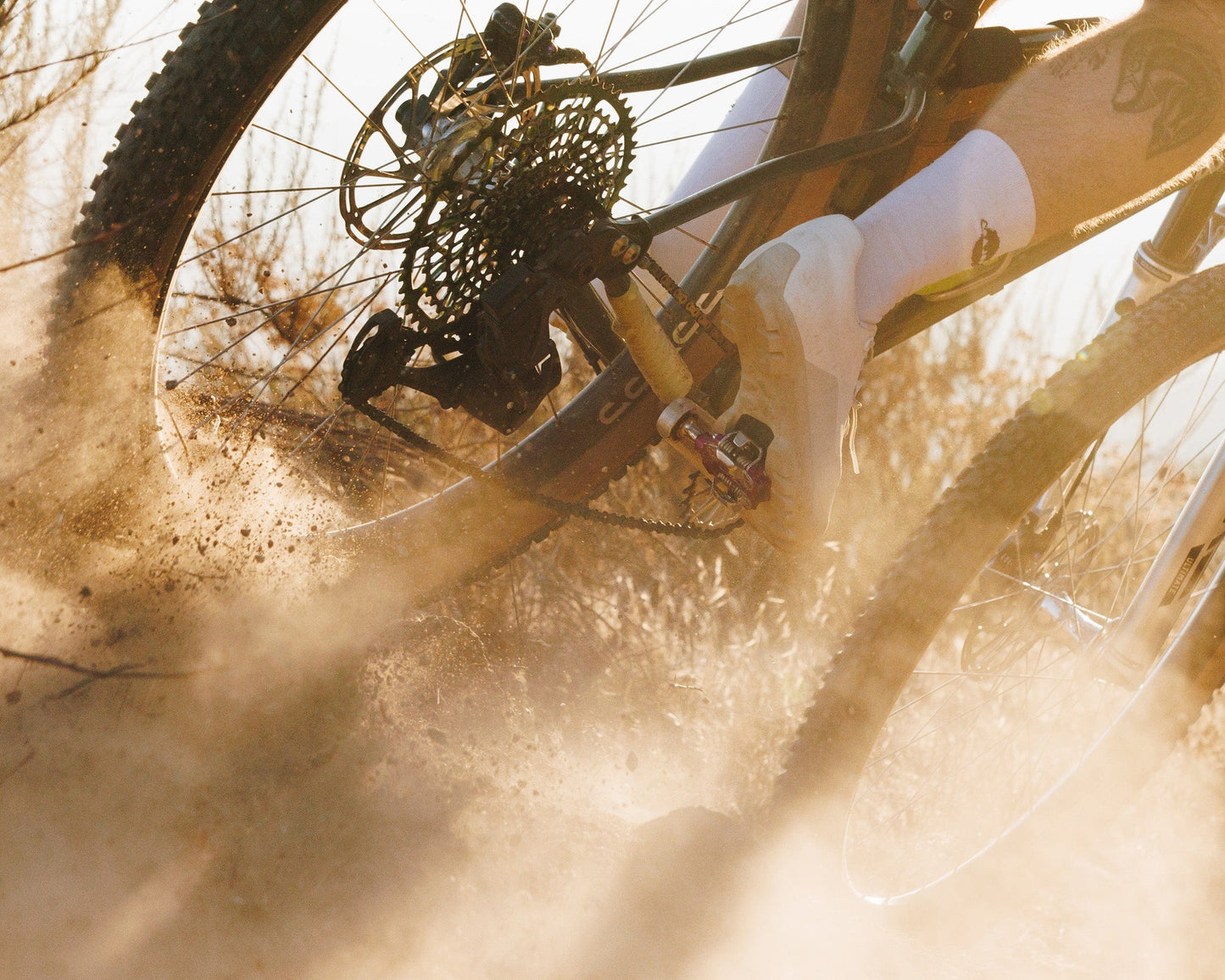 WOLF TOOTH ALT XC Clipless Violet pedals