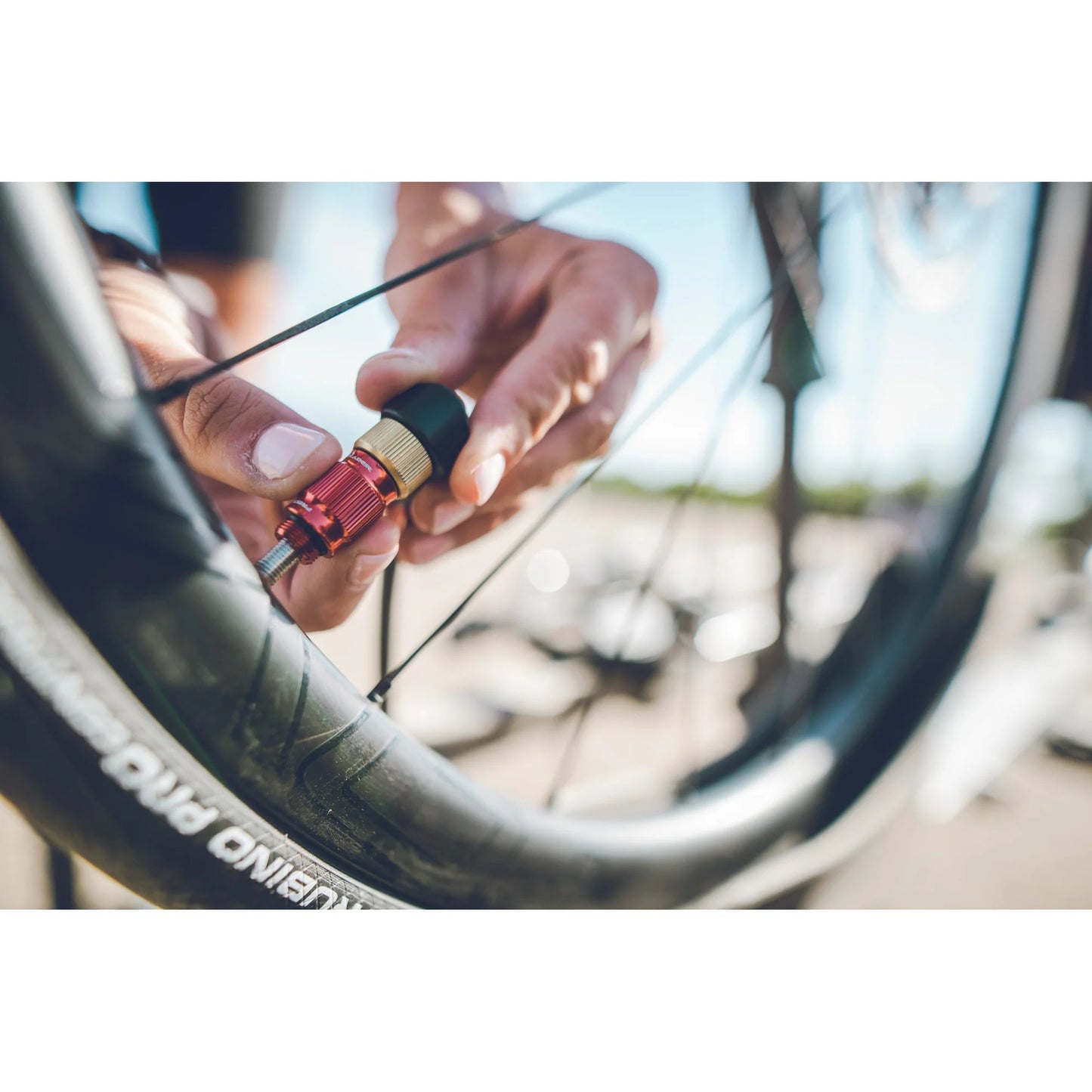 LEZYNE ALLOY FLOOR DRIVE 3,5 fodpumpe sort