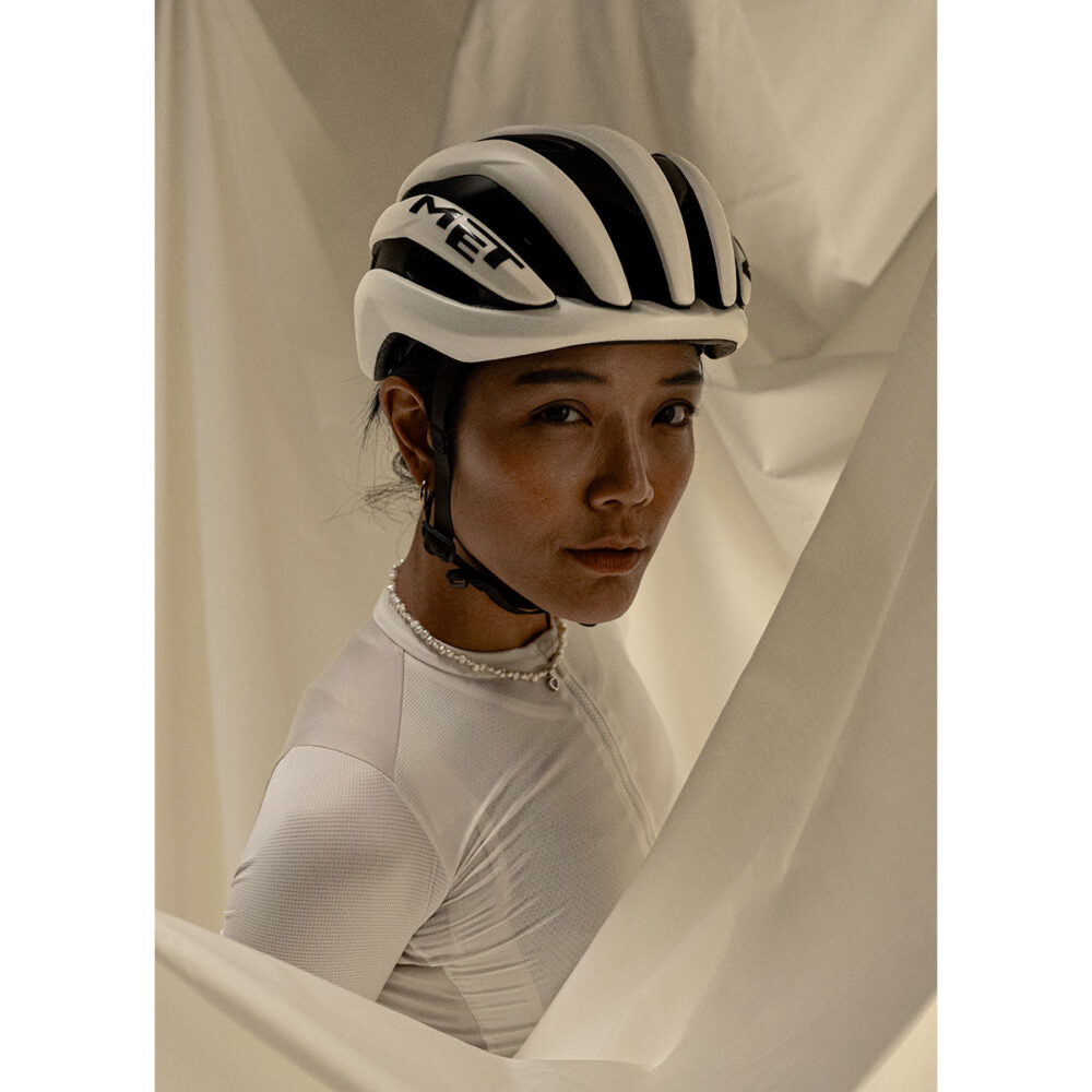 MET TRENTA MIPS WAX Matte White Gravel Helmet