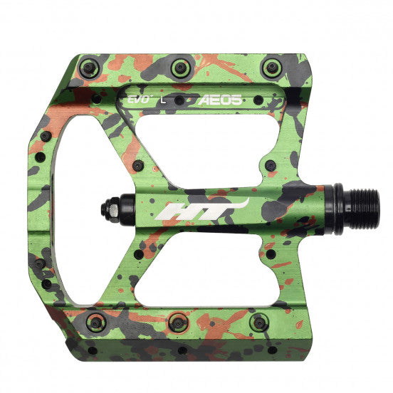 HT COMPONENTS EVO+ AE05 Camo Green Flat Pedals