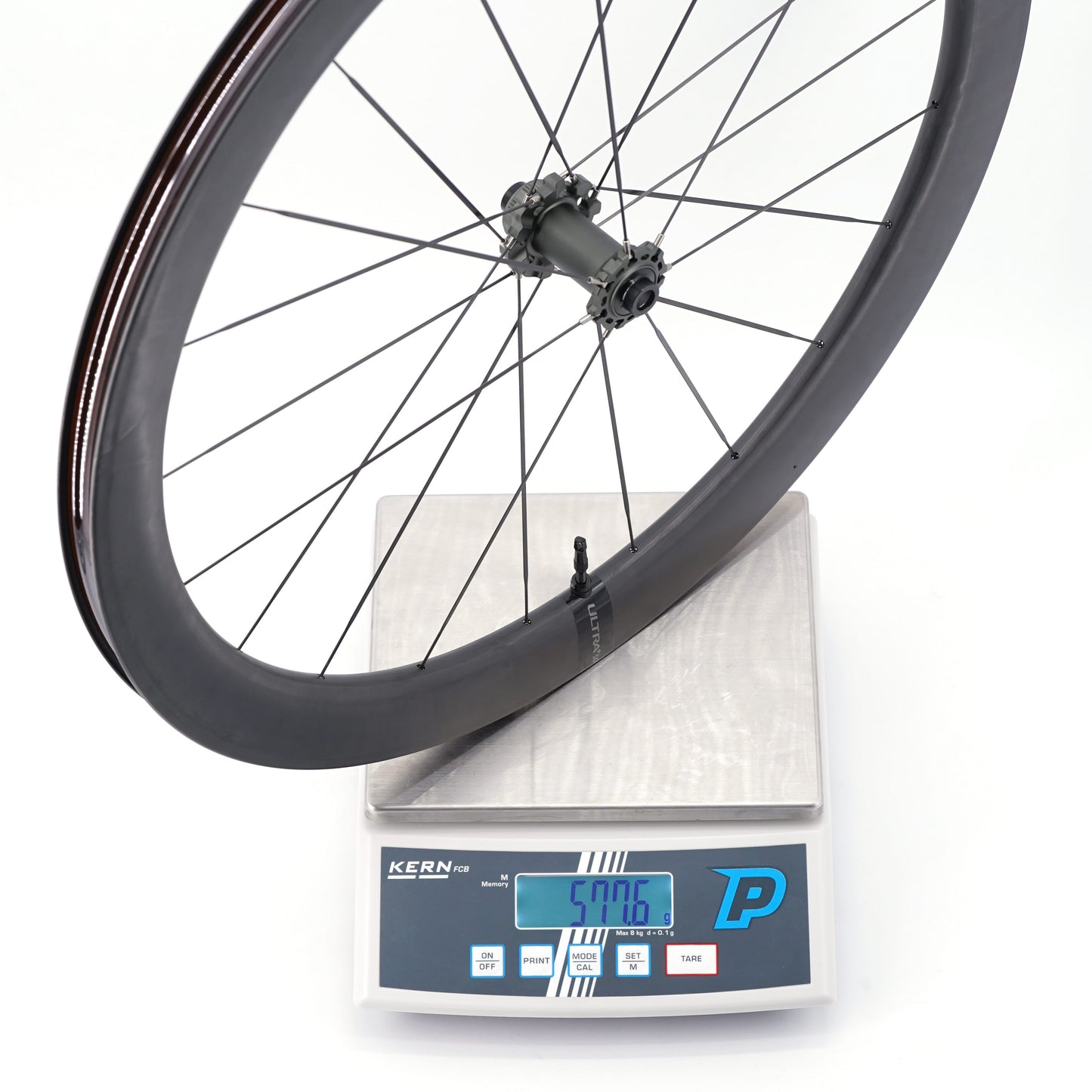 Et par SCOM ULTRA + Tubeless Ready-hjul (Center Lock)