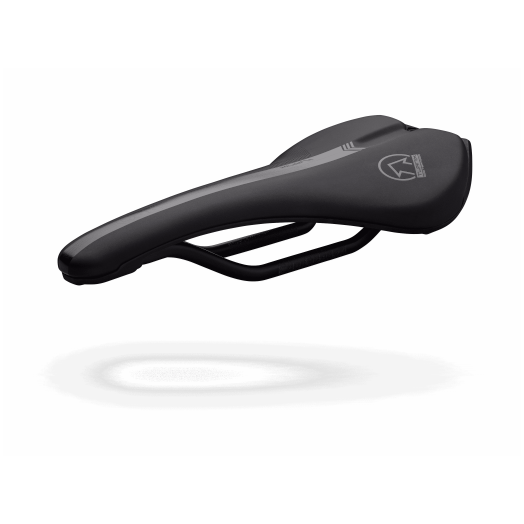 Sadel PRO Turnix Team 142 mm kulfiberskinner Sort