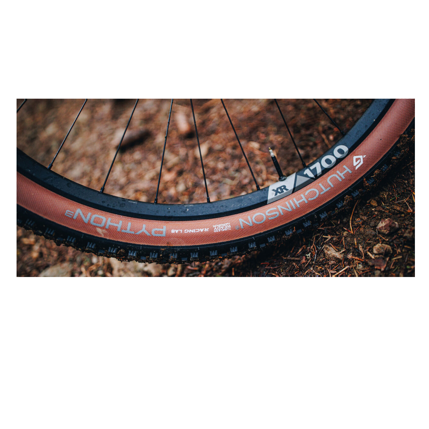 HUTCHINSON PYTHON 3 29x2.40 Racing Lab Hardskin Race Ripost XC tire Tubeless Ready Soft Brown
