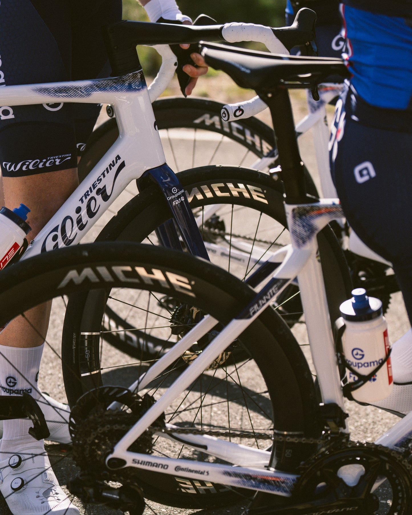 Et par MICHE KLEOS RD DX50 Tubeless Ready (Center Lock) Team Edition-hjul