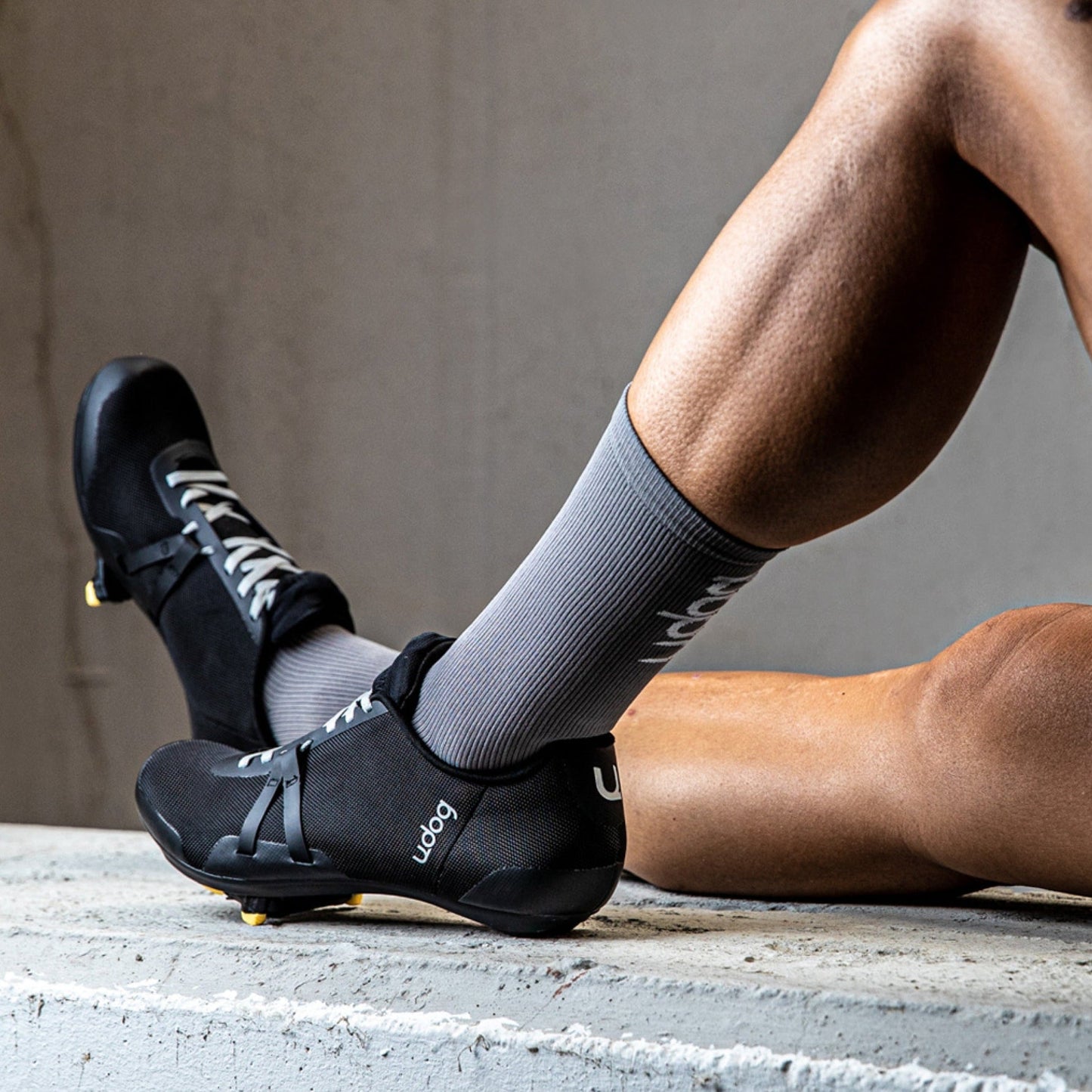 UDOG TENSIONE Landevejssko Sort